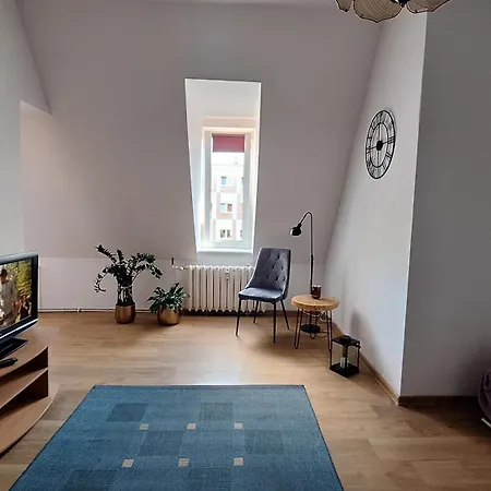 Mieszkanie W Kamienicy شقة